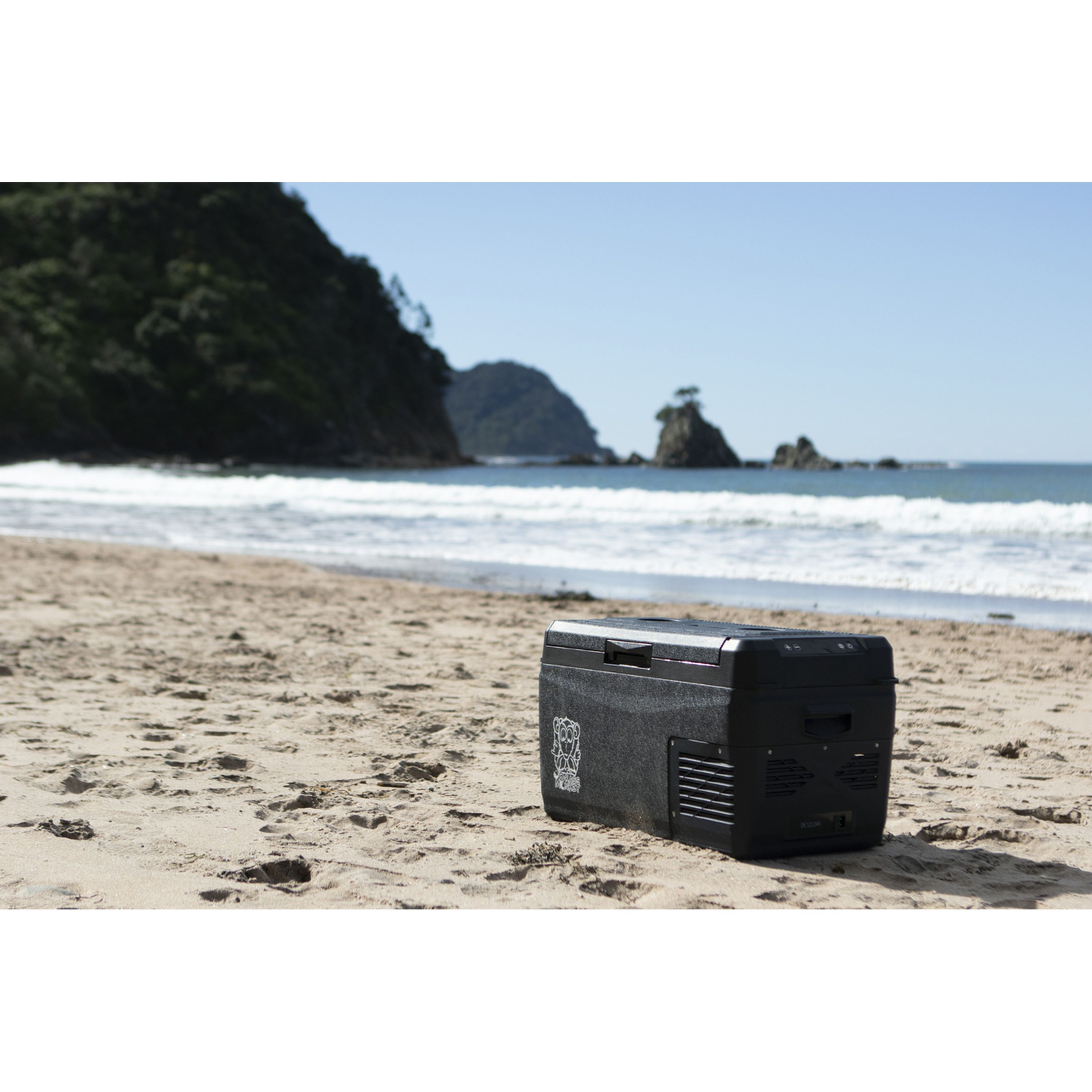 30L Brass Monkey Portable Fridge/Freezer CFR30