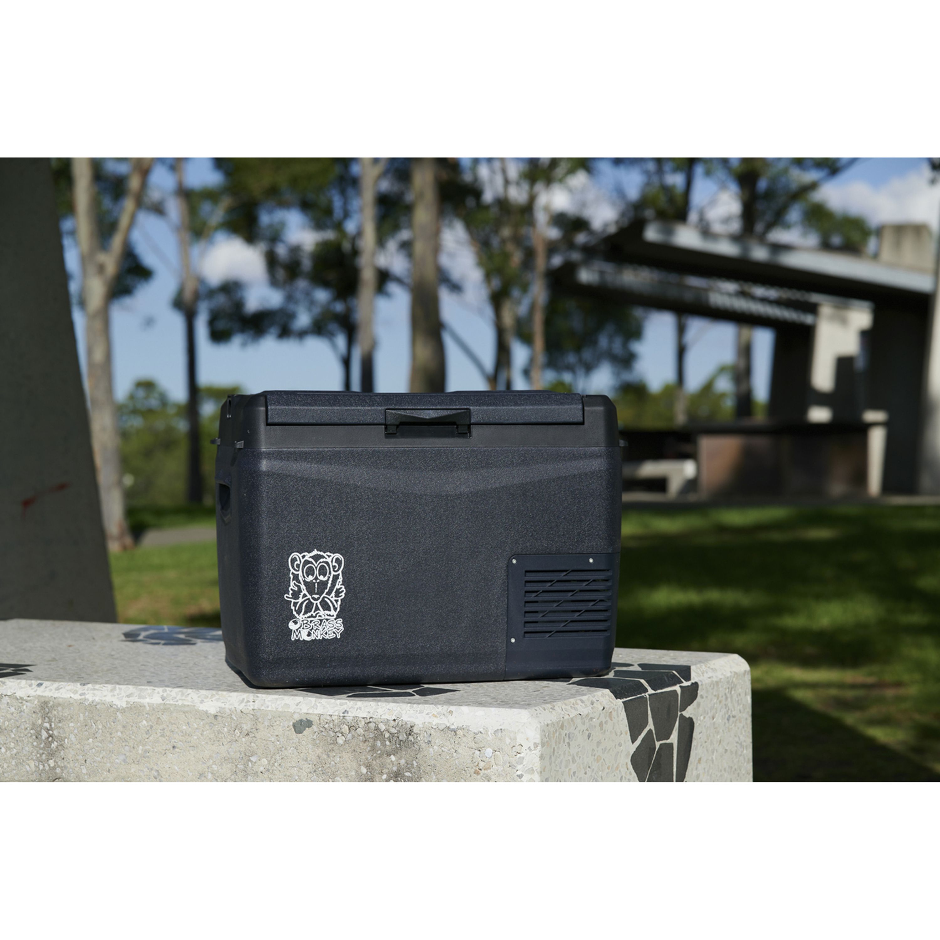 40L Brass Monkey Portable Fridge/Freezer CFR40
