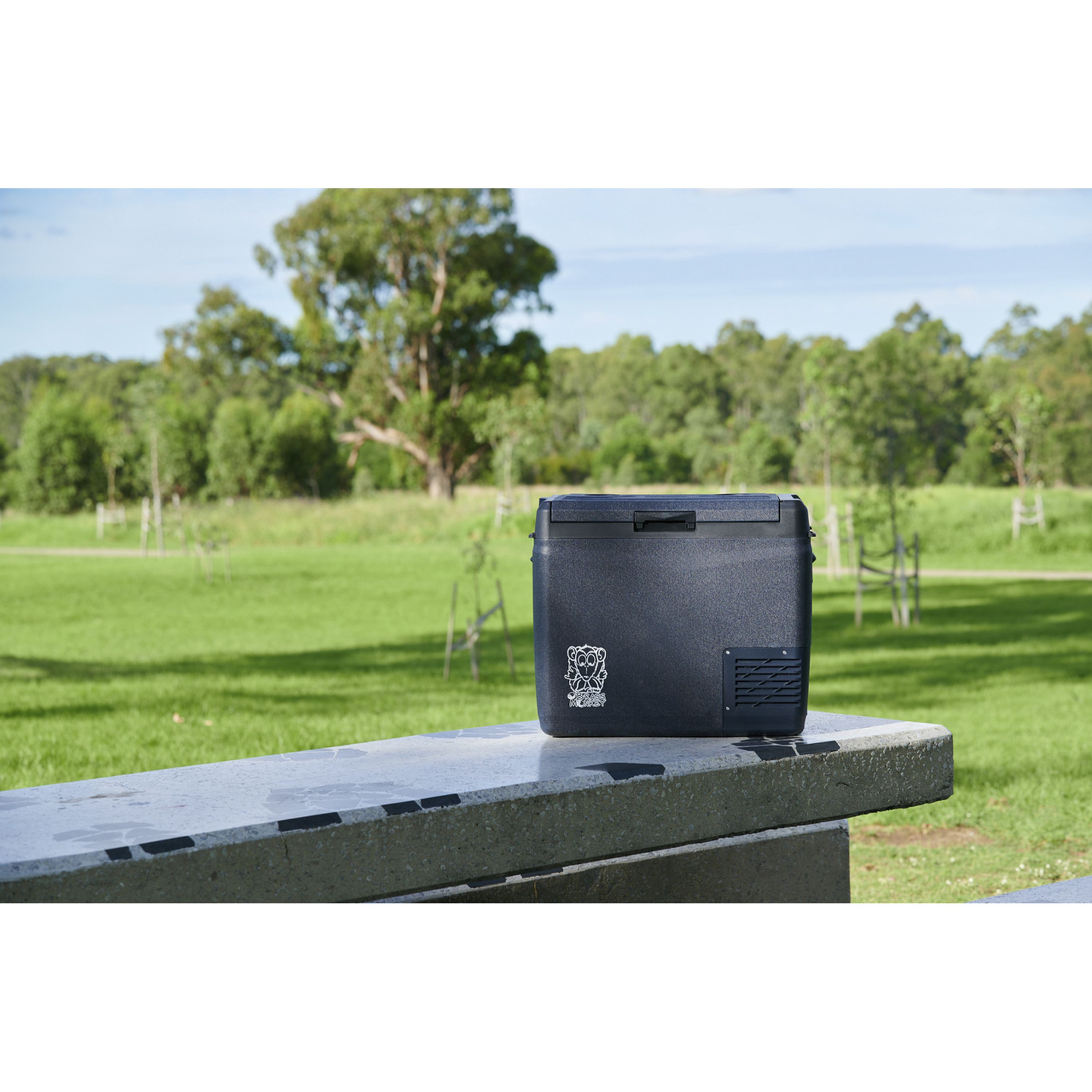 50L Brass Monkey Portable Fridge/Freezer CFR50