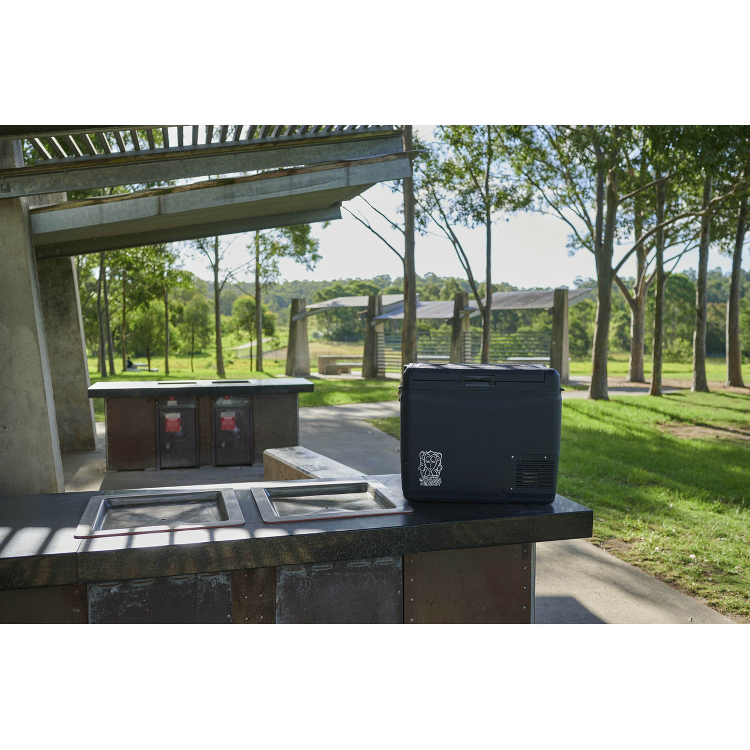 50L Brass Monkey Portable Fridge/Freezer CFR50