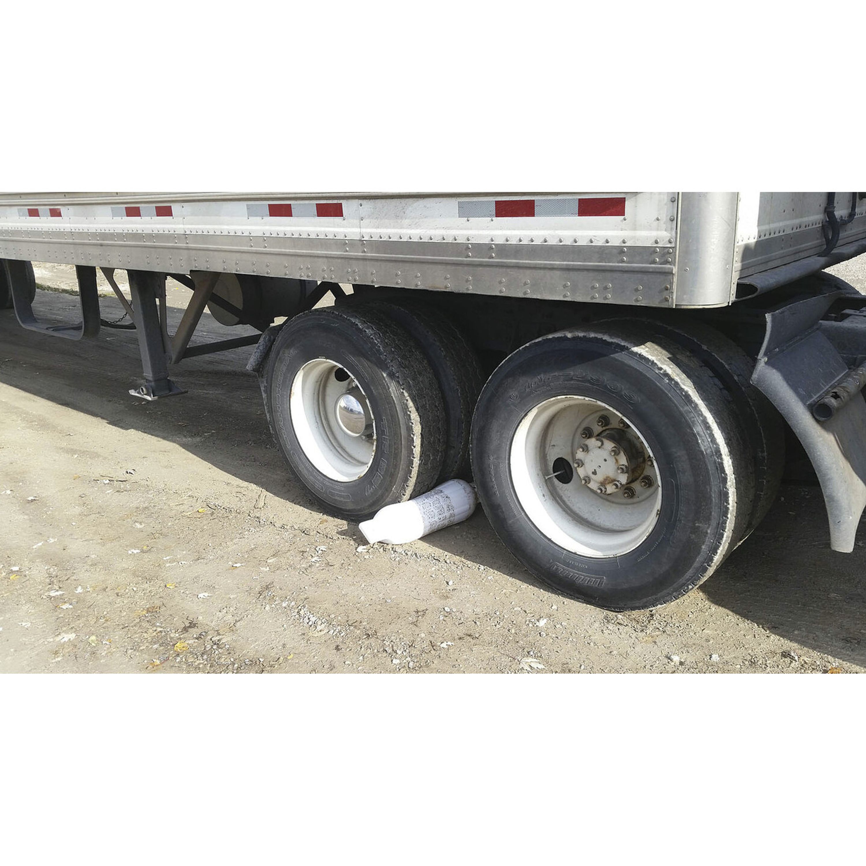 Ribbed Boat Fenders - TOUGH - 215 x 685mm